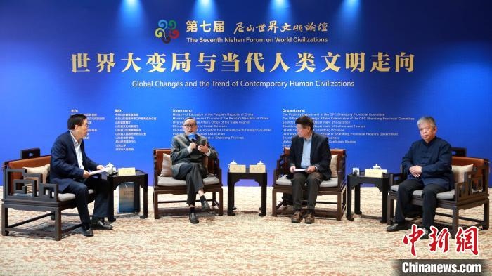 9月27日，第七屆尼山世界文明論壇首場高端對話舉行?！×籂?攝