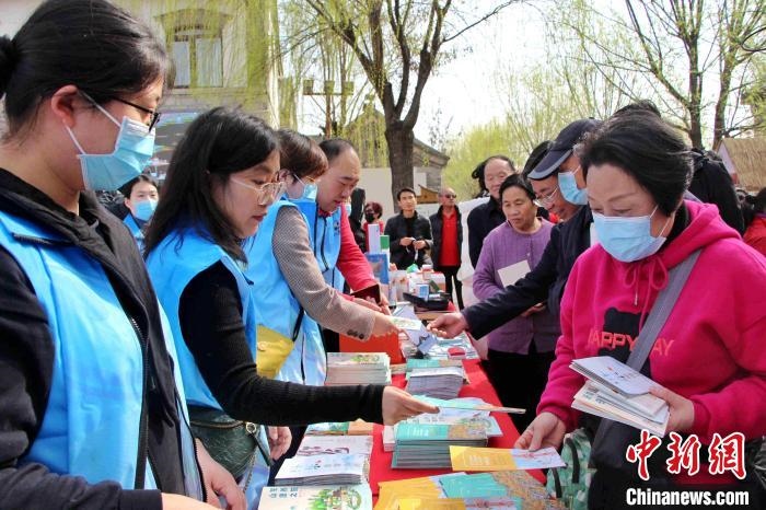 資料圖：山東省文旅廳組織文旅企業(yè)舉行文旅服務(wù)群眾相關(guān)活動(dòng)。　趙曉 攝