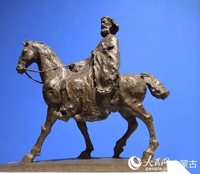 吳為山作品《馬可波羅》。人民網(wǎng)記者 富麗娟攝