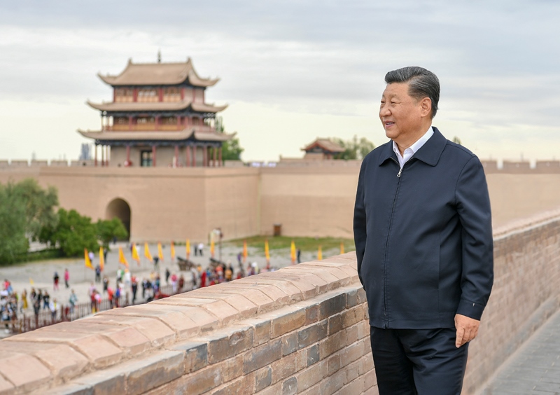 2019年8月20日，習(xí)近平總書記來到嘉峪關(guān)關(guān)城，登上城樓察看關(guān)城整體面貌，聽取河西走廊長(zhǎng)城、關(guān)隘歷史文化情況介紹。