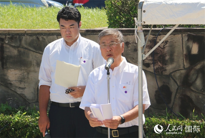藤澤市市長鈴木恒夫在紀(jì)念儀式上致辭。人民網(wǎng) 許可攝