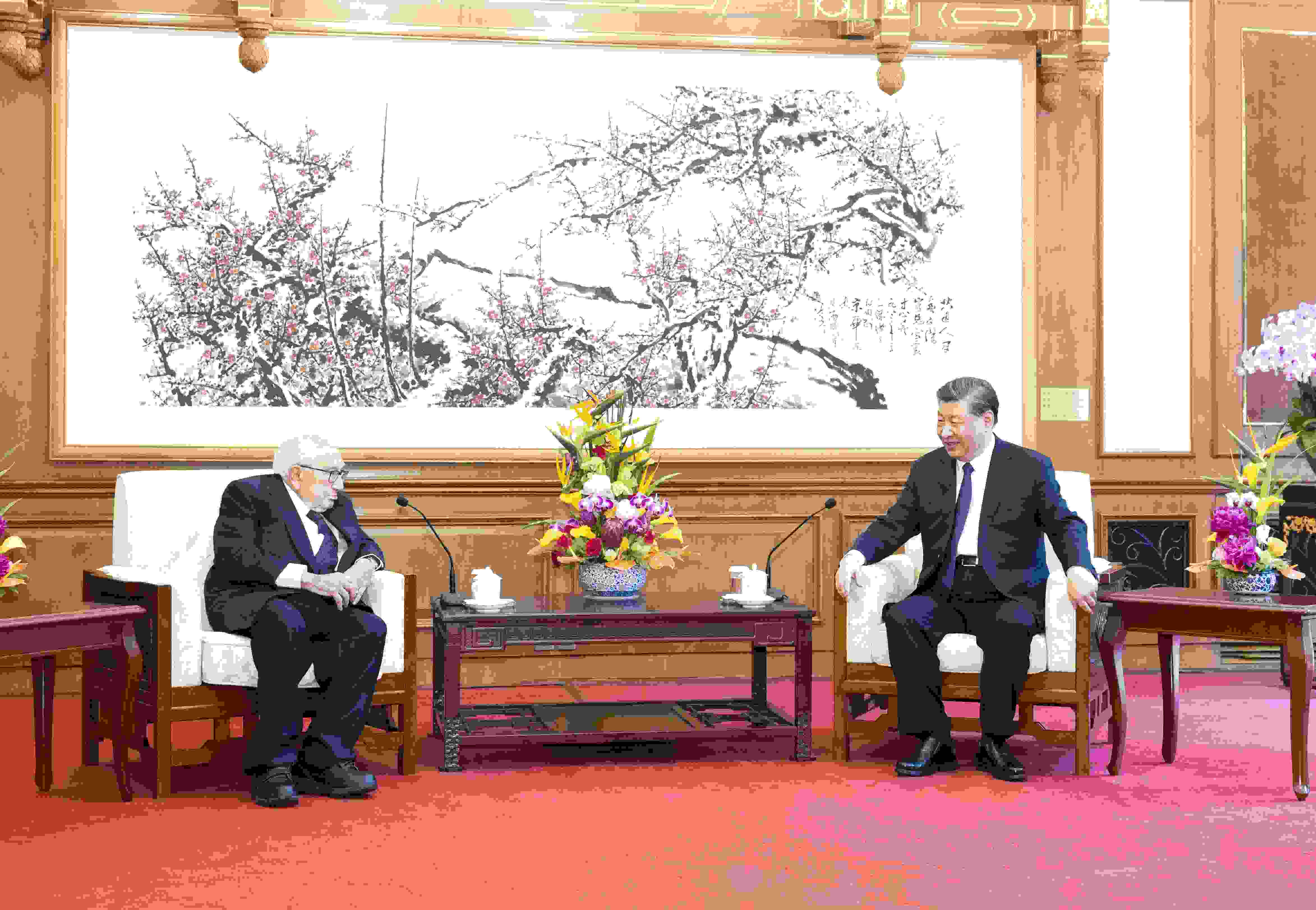 △2023年7月20日，國(guó)家主席習(xí)近平在北京釣魚(yú)臺(tái)國(guó)賓館會(huì)見(jiàn)美國(guó)前國(guó)務(wù)卿基辛格。
