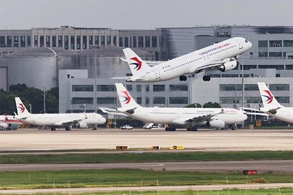 2023年8月2日，東航第二架國產(chǎn)C919大型客機執(zhí)飛滬蓉空中快線。