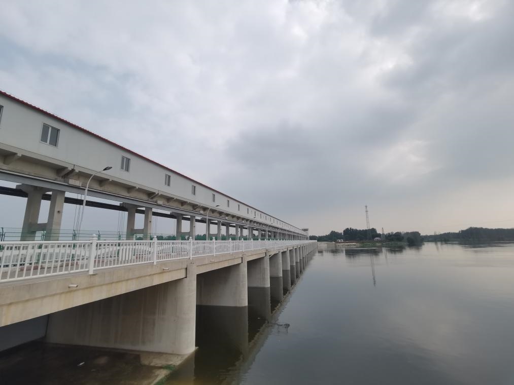 圖為獨(dú)流減河進(jìn)洪南閘。新華社記者 劉惟真 攝