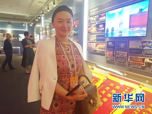 英國川商聯(lián)合總會會長宋汶栗。新華網(wǎng)記者 侯強 攝