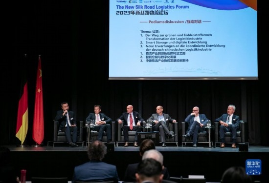 9月21日，中德兩國嘉賓參加在德國杜伊斯堡舉辦的2023新絲路物流論壇。新華社記者 張帆 攝