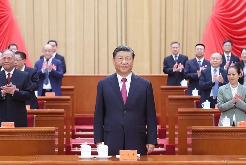 △2023年10月9日，中國工會第十八次全國代表大會在北京人民大會堂開幕。習(xí)近平總書記到會祝賀。