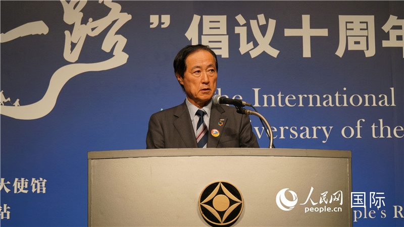 日本經(jīng)團聯(lián)副會長佐藤康博發(fā)言。人民網(wǎng) 蔣曉辰攝