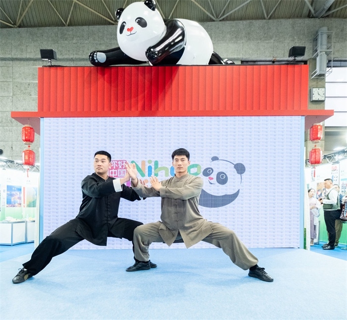 日本國際旅游博覽會期間中國展館的太極拳表演。圖片由中國駐東京旅游辦事處提供