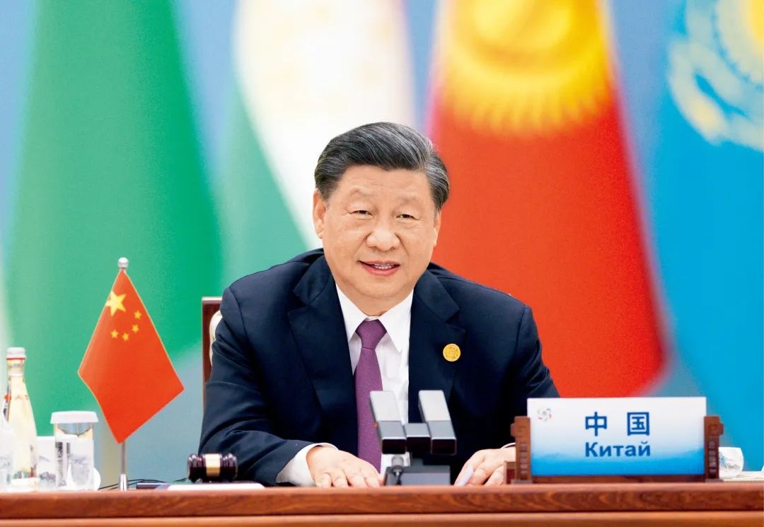 2023年5月19日上午，國家主席習(xí)近平在陜西省西安市主持首屆中國—中亞峰會并發(fā)表題為《攜手建設(shè)守望相助、共同發(fā)展、普遍安全、世代友好的中國—中亞命運共同體》的主旨講話。圖/ 新華社記者 黃敬文 攝