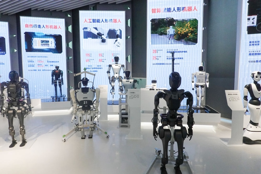 上?？萍紕?chuàng)新成果展（2023年11月28日攝）。