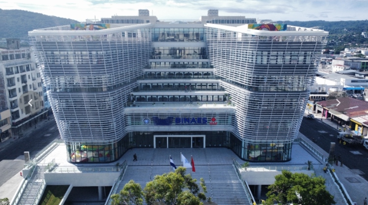 圖為中國援建薩爾瓦多國家圖書館實景。 圖片由中國援薩爾瓦多國家圖書館項目施工技術(shù)組提供