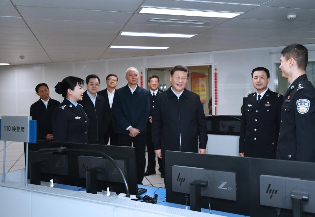 2019年2月1日上午，習近平總書記在北京市公安局看望慰問公安民警，并向全國廣大公安民警拜年。新華社記者 謝環(huán)馳 攝