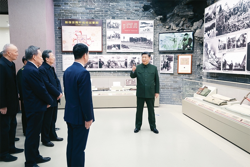 2024年2月1日至2日，中共中央總書記、國家主席、中央軍委主席習(xí)近平來到天津，看望慰問基層干部群眾。這是2日上午，習(xí)近平在平津戰(zhàn)役紀念館考察。 新華社記者 鞠鵬/攝