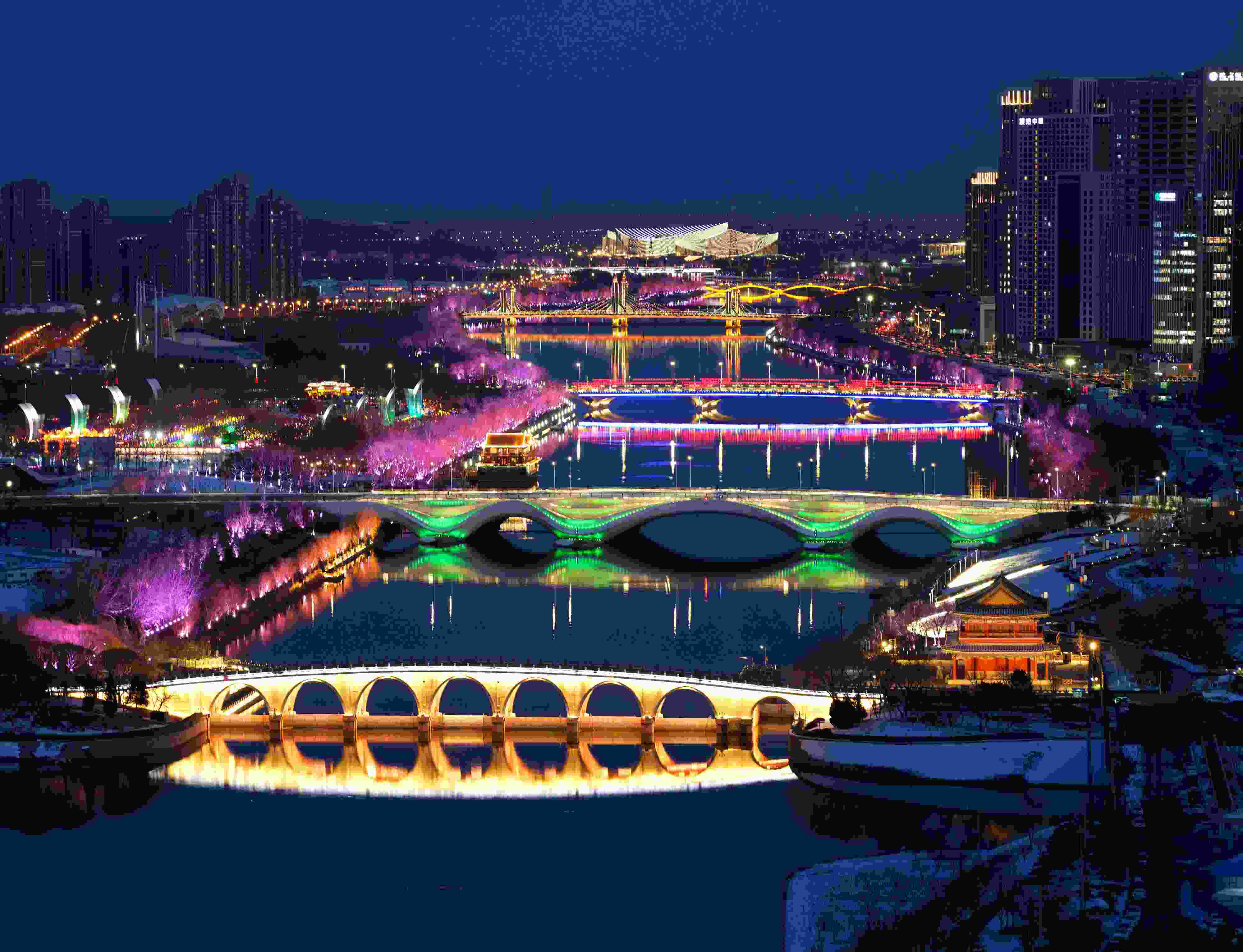 2024年2月22日，京杭大運(yùn)河北京通州段夜景。
