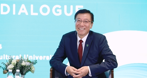 孫其信在2024世界農(nóng)業(yè)科技創(chuàng)新大會首場大咖對話上發(fā)言。中國農(nóng)業(yè)大學(xué)供圖