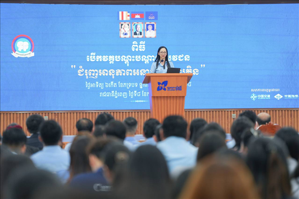 占尼莫在開幕式致辭?；顒又鬓k方供圖