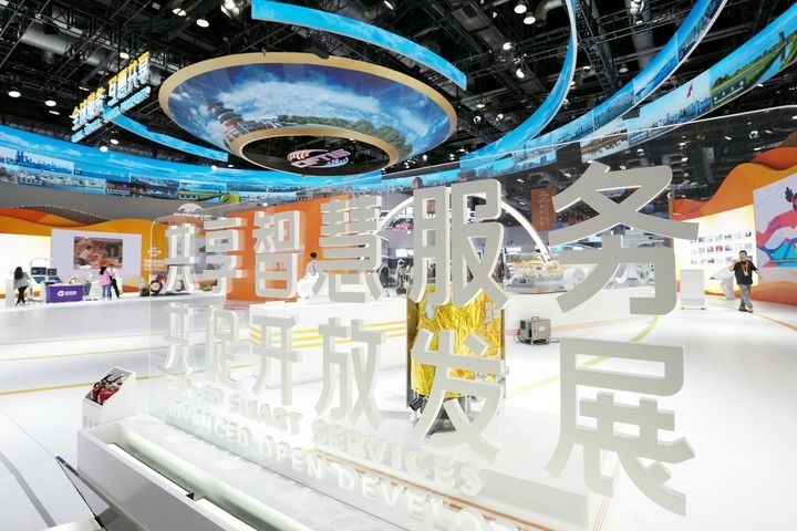 這是2024年9月11日拍攝的國家會議中心內景。新華社記者 鞠煥宗 攝
