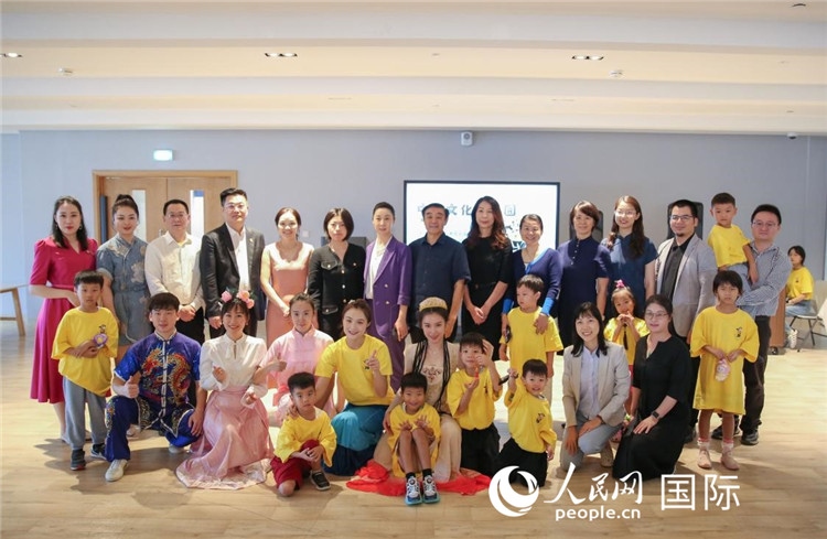 開營儀式部分嘉賓合影。人民網(wǎng)中東中心分社塔里克·易卜拉欣攝