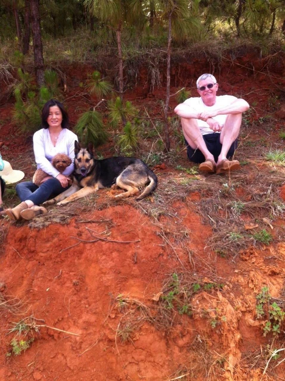 奈斯和妻子在云南東川打造了一個名叫“卡比杉”的農(nóng)場。