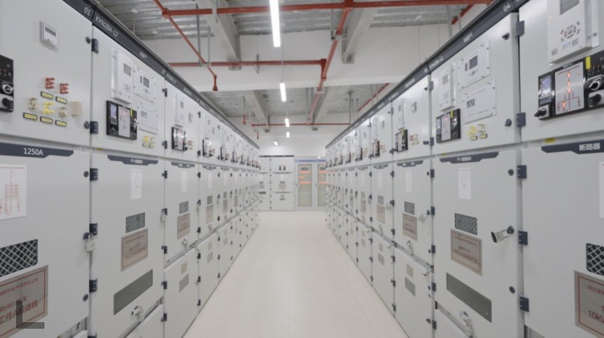 300兆瓦壓氣儲能示范工程高壓配電室。受訪者供圖
