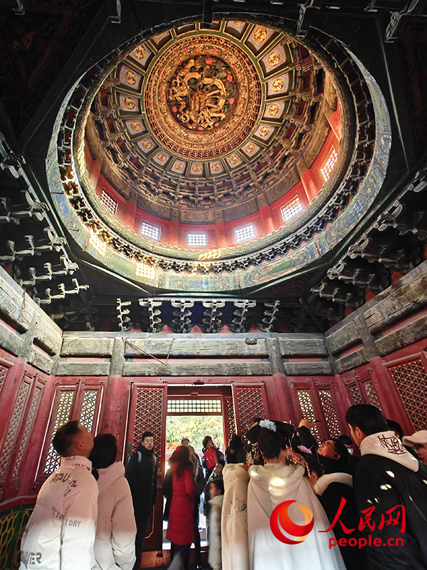 2025年1月，游客正在故宮博物院參觀。人民網(wǎng)記者 韋衍行攝