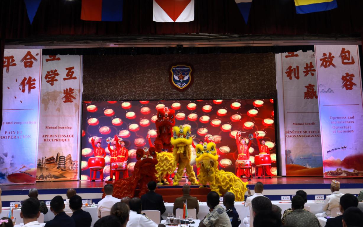 舞獅表演《金獅送?！?。主辦方供圖