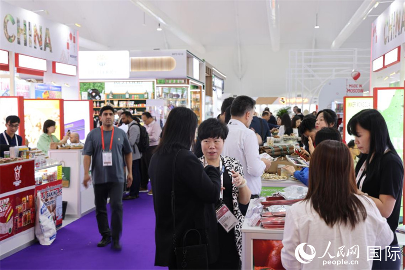 第三十屆海灣食品展正在迪拜舉行，圖為中國館一角。人民網(wǎng)記者 張志文攝