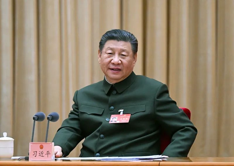 2024年3月7日下午，習近平出席十四屆全國人大二次會議解放軍和武警部隊代表團全體會議并發(fā)表重要講話。新華社記者 李剛 攝