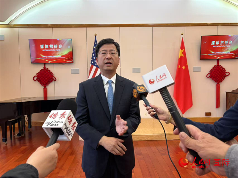 張建敏接受人民網(wǎng)等媒體記者采訪。人民網(wǎng) 鄧圩攝