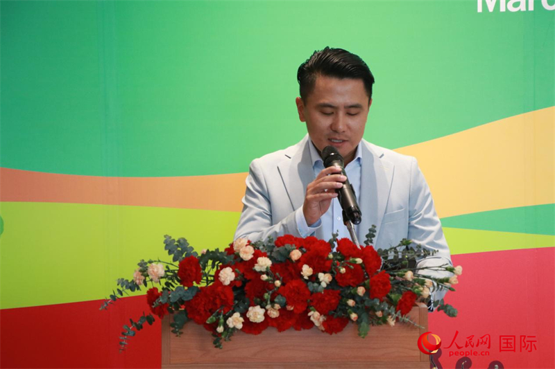 泰國華人青年商會會長刁刻佳發(fā)表講話。朱瀟逸攝