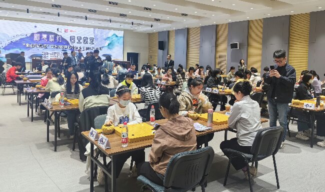 比賽現(xiàn)場。人民網(wǎng)記者 李乃妍攝