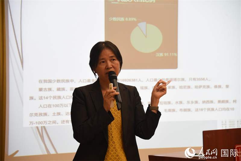 斯德哥爾摩大學(xué)訪問學(xué)者徐英春博士的專題講座。人民網(wǎng)記者 殷淼攝