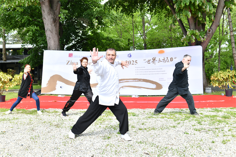 活動(dòng)現(xiàn)場(chǎng)。傅永山攝影。