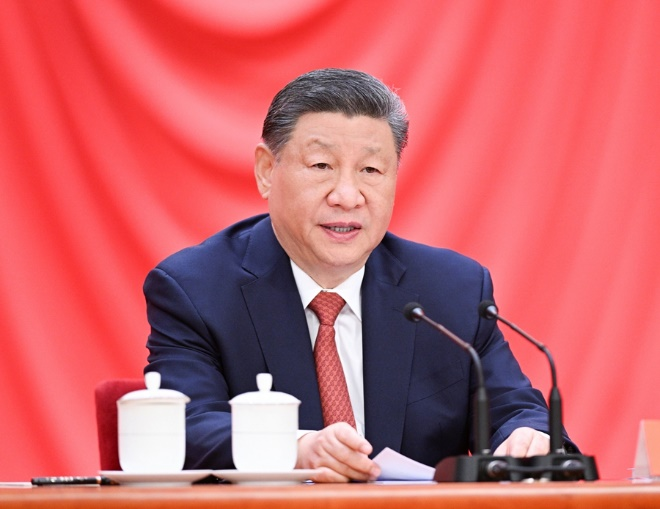 4月28日，慶祝中華全國總工會成立100周年暨全國勞動模范和先進(jìn)工作者表彰大會在北京人民大會堂隆重舉行。中共中央總書記、國家主席、中央軍委主席習(xí)近平出席大會并發(fā)表重要講話。新華社記者 李學(xué)仁 攝