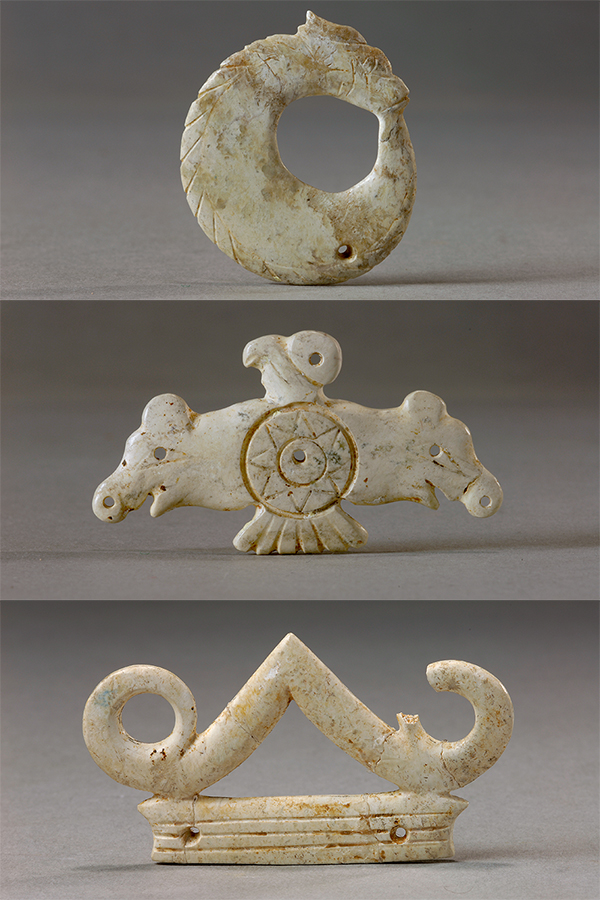 玉龍（上）、玉鷹（中）和玉冠飾（下）。國(guó)家文物局供圖