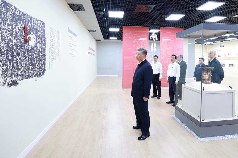 △2024年9月10日，習(xí)近平總書記來到陜西寶雞市參觀寶雞青銅器博物院。